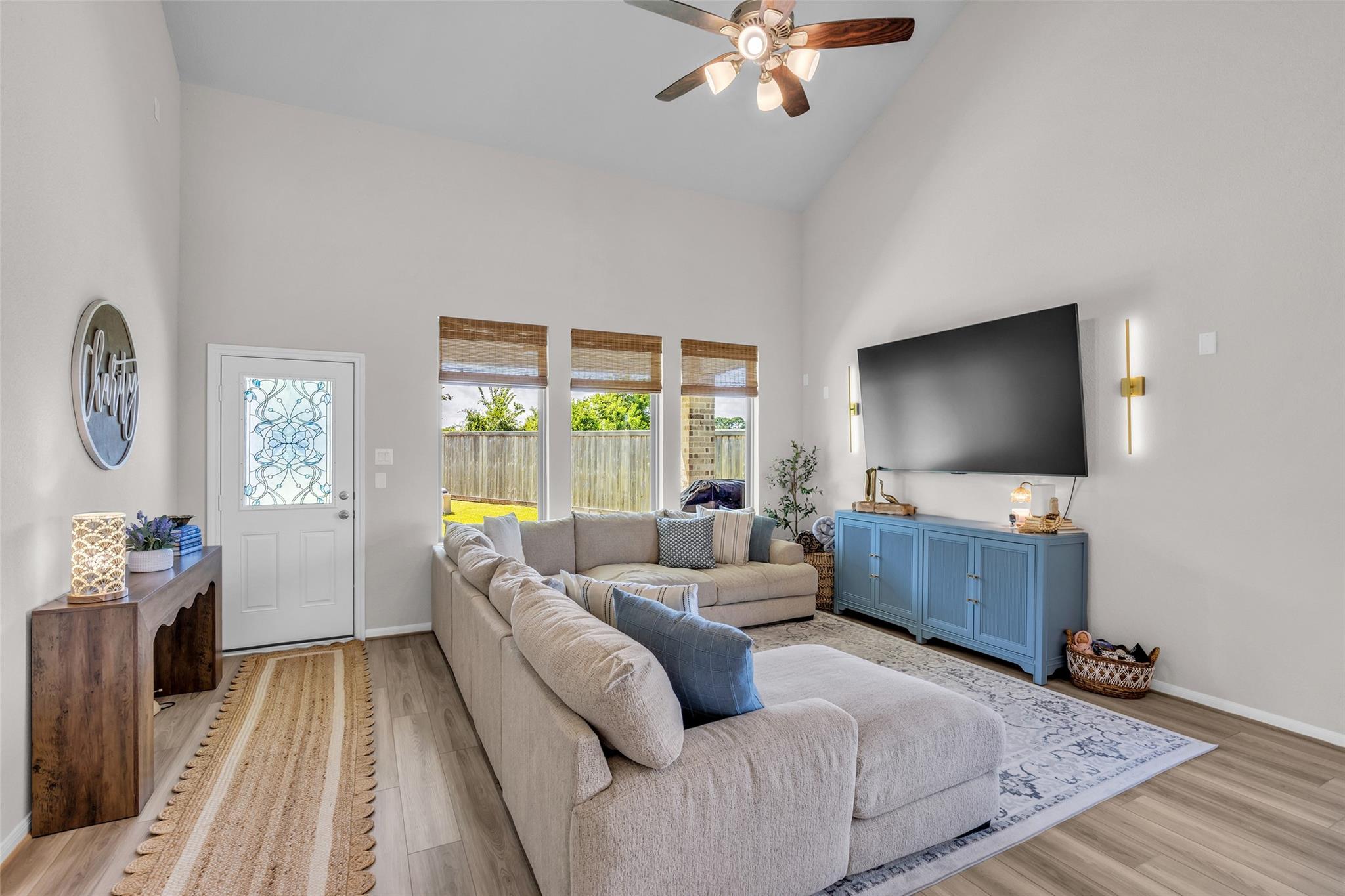 2713 Jumeirah Lane