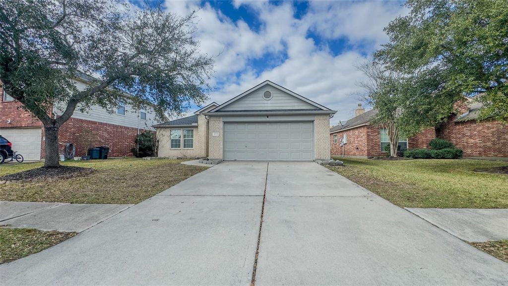 Photo of 30339 Emerson Creek Drive, Spring, TX 77386 (MLS # 70899744)