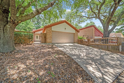 Photo of 12038 Texas National Boulevard, Willis, TX 77378 (MLS # 13156771)