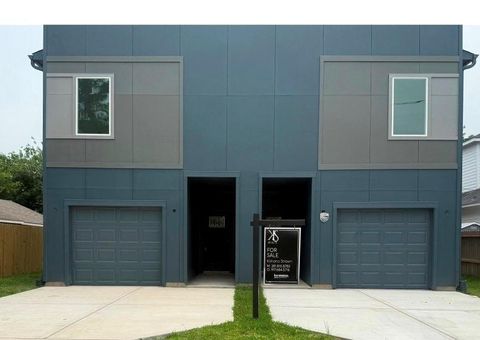 Photo of 8023 Brandon Street, Houston, TX 77051 (MLS # 91388948)