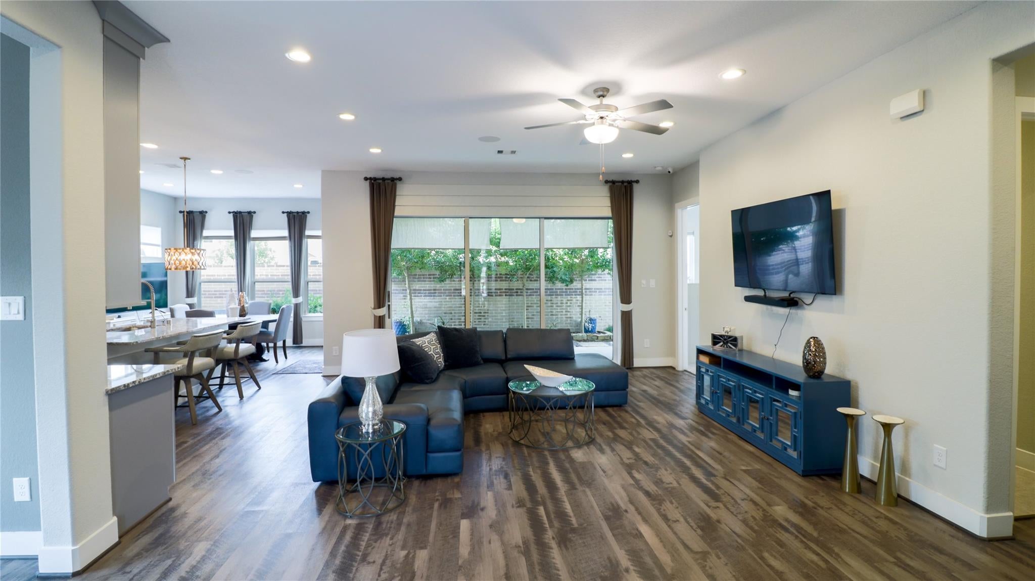 3203 Millwork St Street