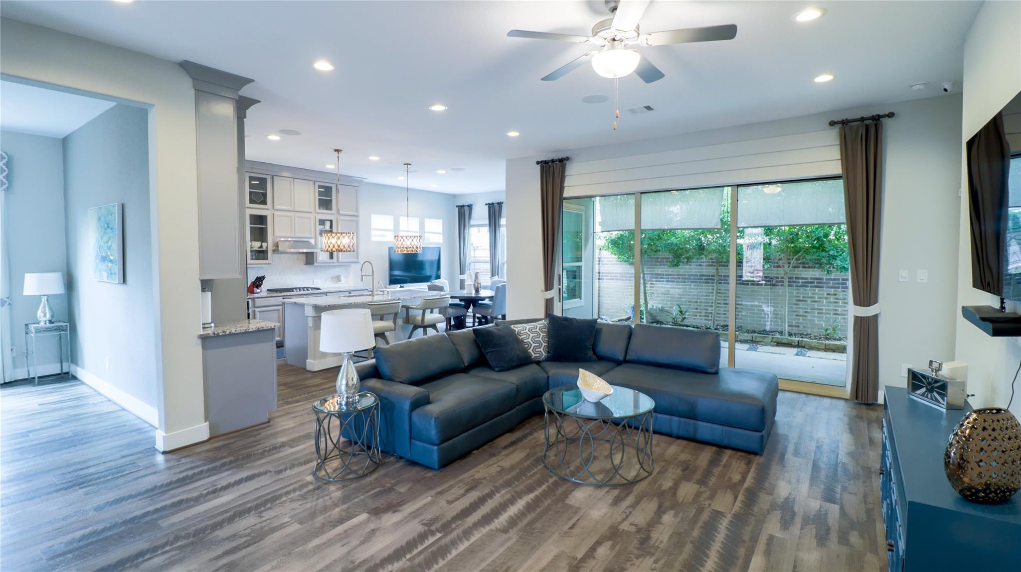 3203 Millwork St Street