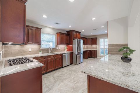 Photo of 12515 Lakecrest Circle, Cypress, TX 77429 (MLS # 19961626)