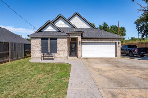 Photo of 171 Foxshire Lane, Houston, TX 77047 (MLS # 93056763)