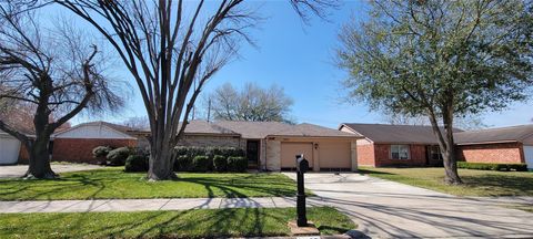 Homes For Sale - 3822 Rosemont Drive<br/> La Porte, TX 77571