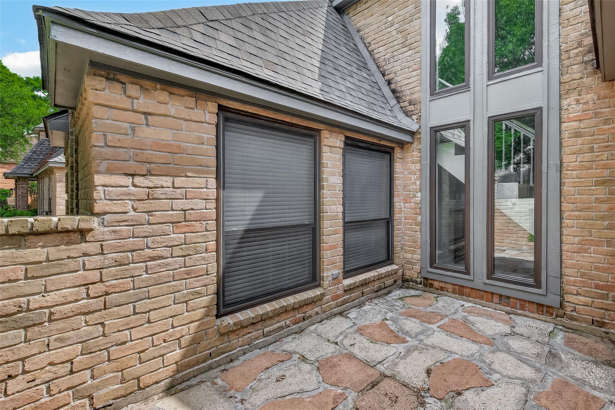 22715 Spatswood Lane