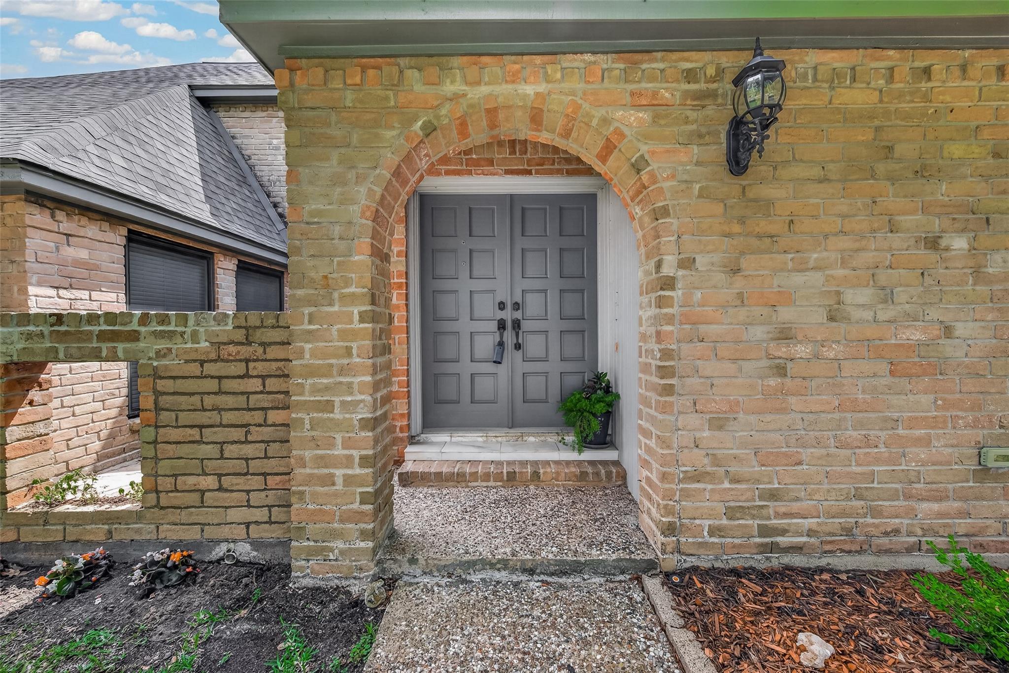 22715 Spatswood Lane