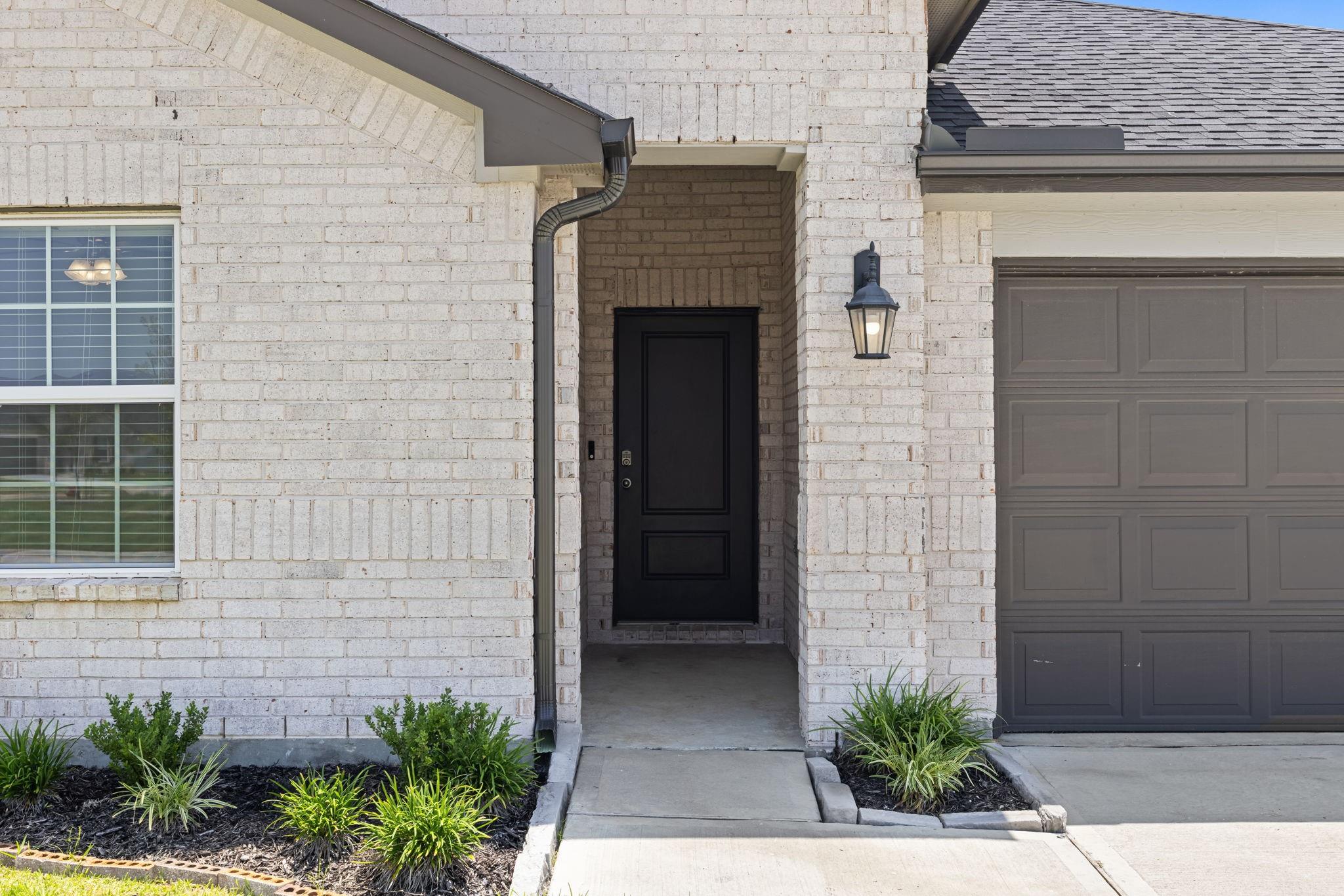 8611 Swenson Lane