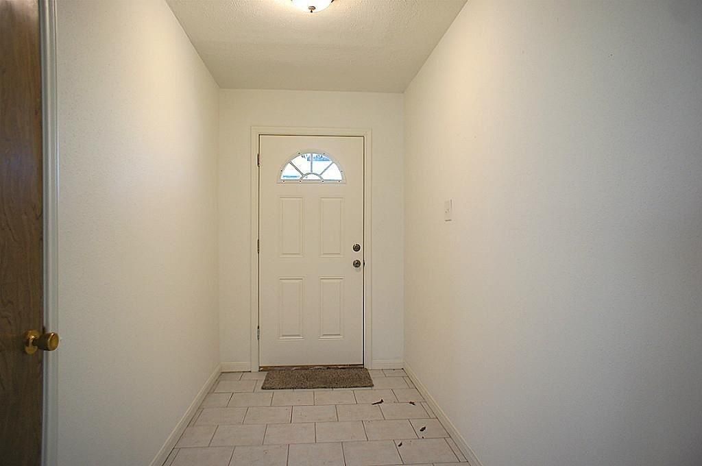 Photo of 2618 Tinechester Drive, Houston, TX 77339 (MLS # 82865069)