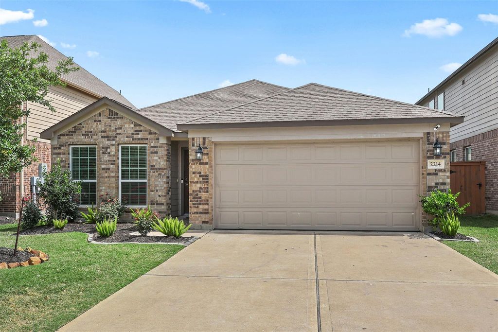 Photo of 2214 Sand Lily Drive, Texas City, TX 77568 (MLS # 17740663)