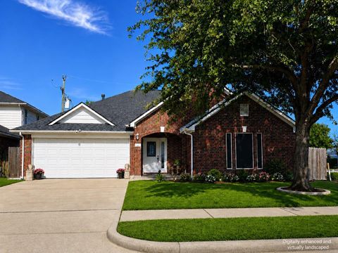 Photo of 301 Amber Circle, Deer Park, TX 77536 (MLS # 39272890)