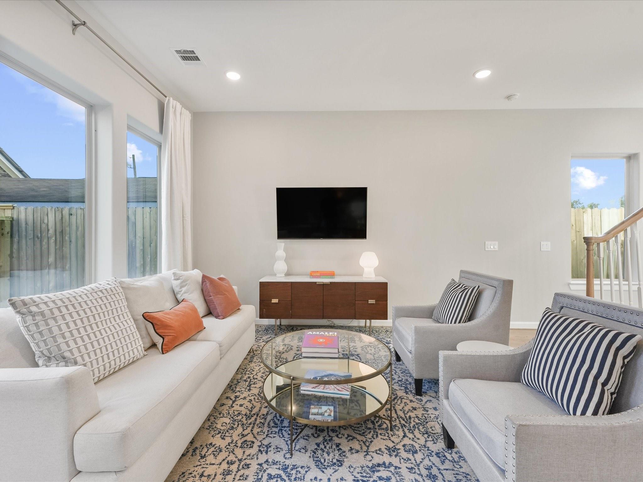 3418 Mansfield Street