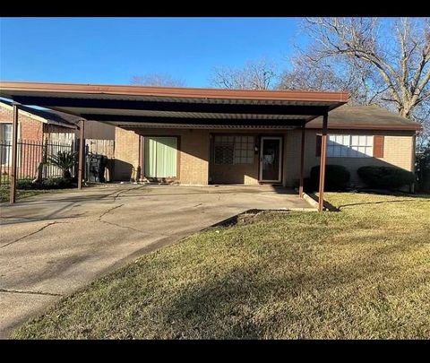 Photo of 4139 Holloway Drive, Houston, TX 77047 (MLS # 46935061)