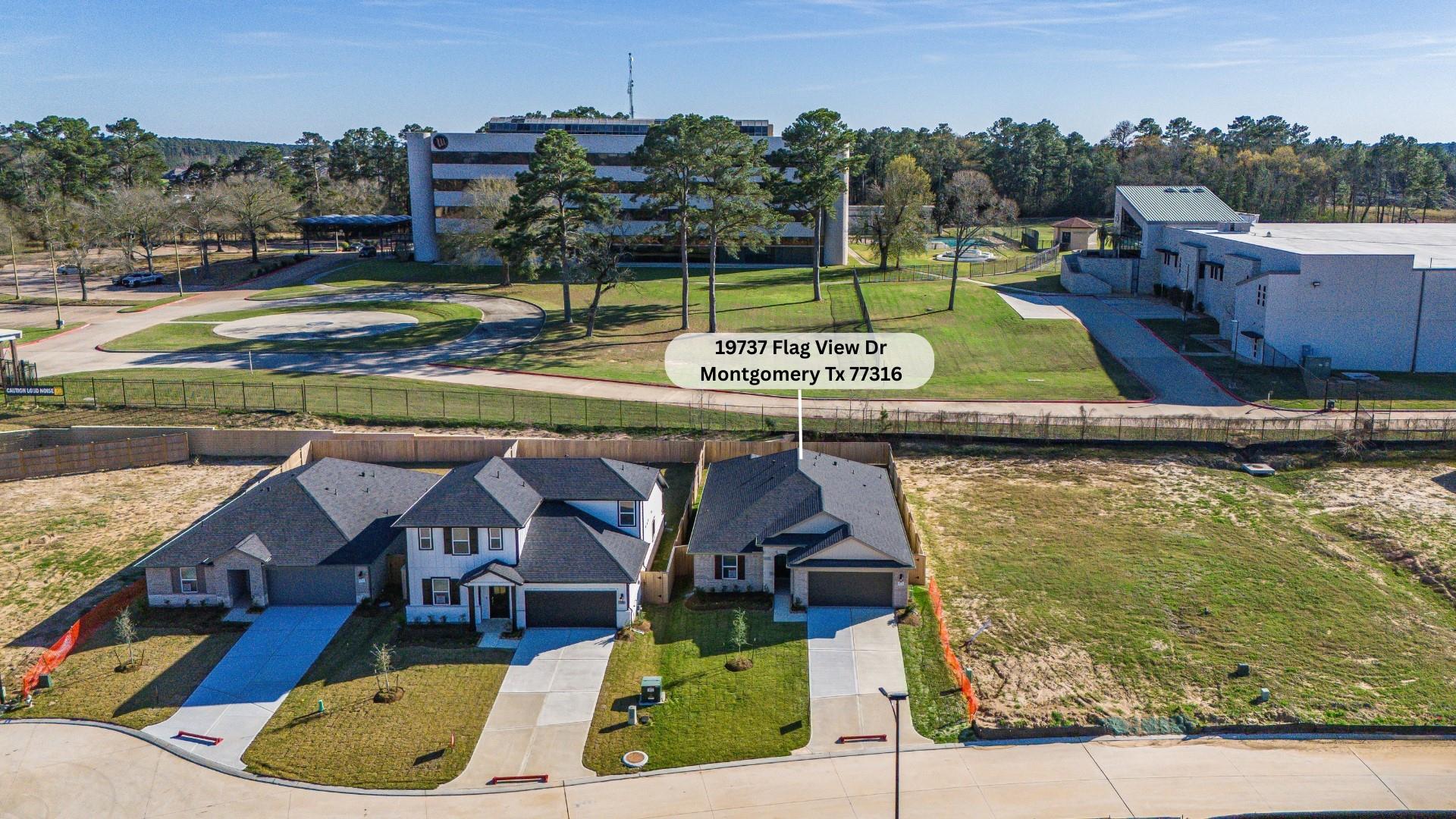 19737 Flag View Drive