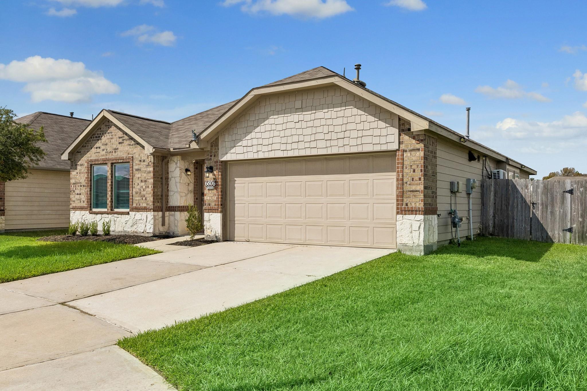 6806 Bardsdale Court