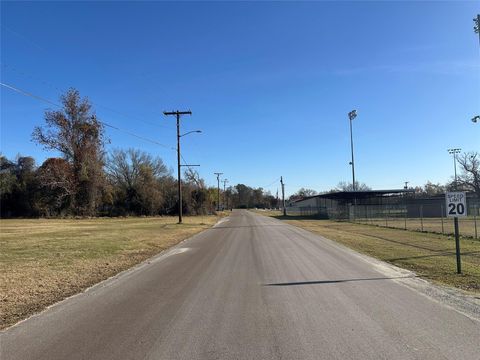 Vacant Land For Sale - 306 Stadium St<br/> Buffalo, TX 75831