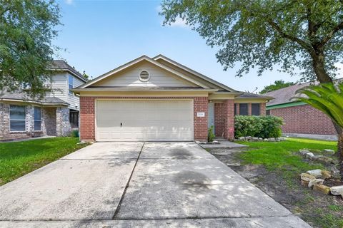 Photo of 1118 Chestnut Bough Street, Channelview, TX 77530 (MLS # 34391544)