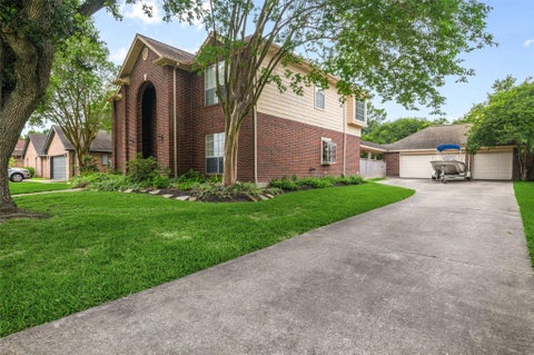 Photo of 1735 Les Talley Drive, El Lago, TX 77586 (MLS # 51494393)