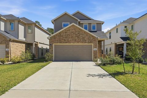 Photo of 24714 Thornbluff Briar Trail, Houston, TX 77336 (MLS # 15000829)