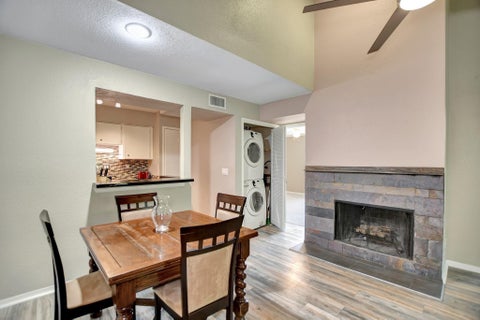Photo of 1880 White Oak Drive #102, Houston, TX 77009 (MLS # 31101096)