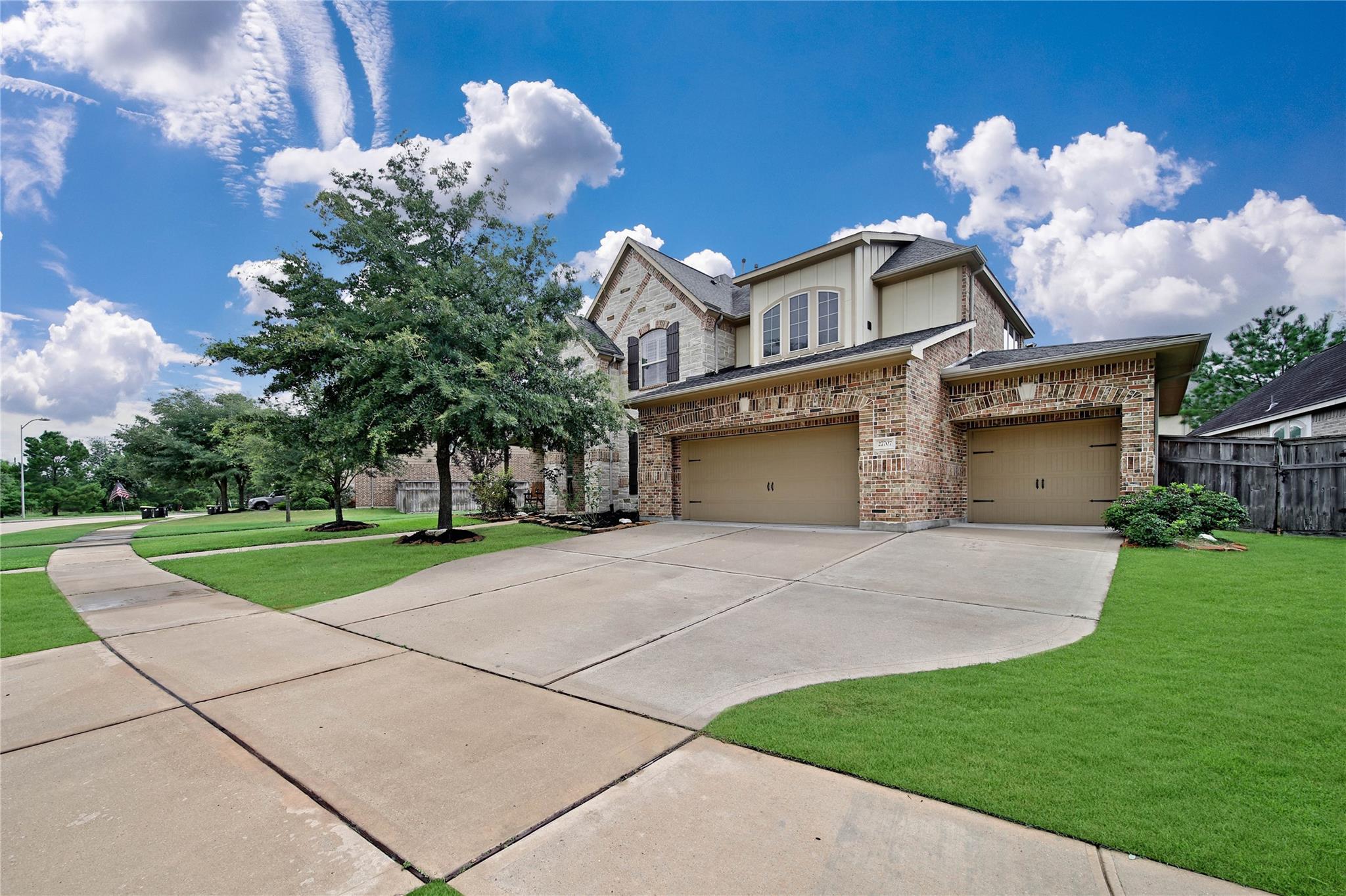 27707 Lakeway Trail Lane