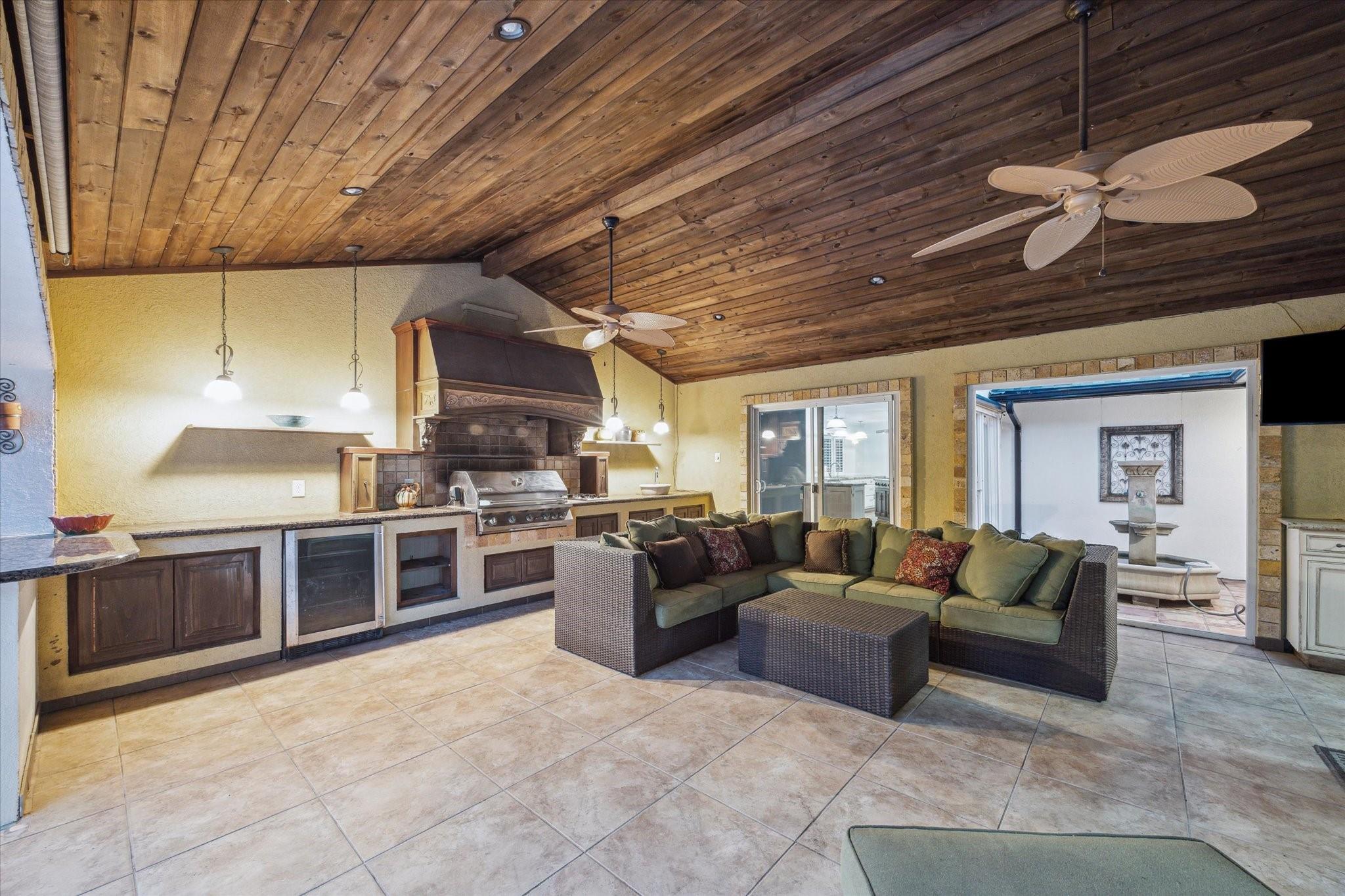 18618 Point Lookout Drive