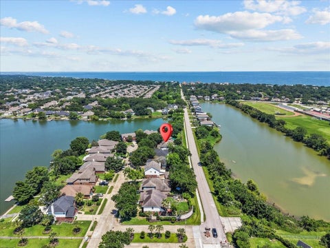Homes For Sale - 1409 Mija Lane Ln<br/> Harris County, Seabrook, TX 77586