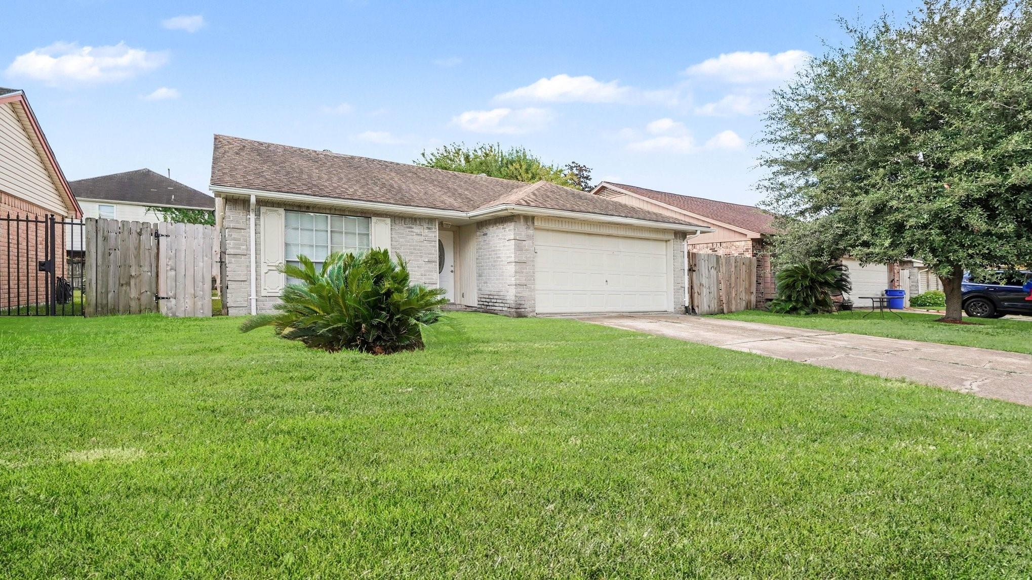15342 Reigate Lane