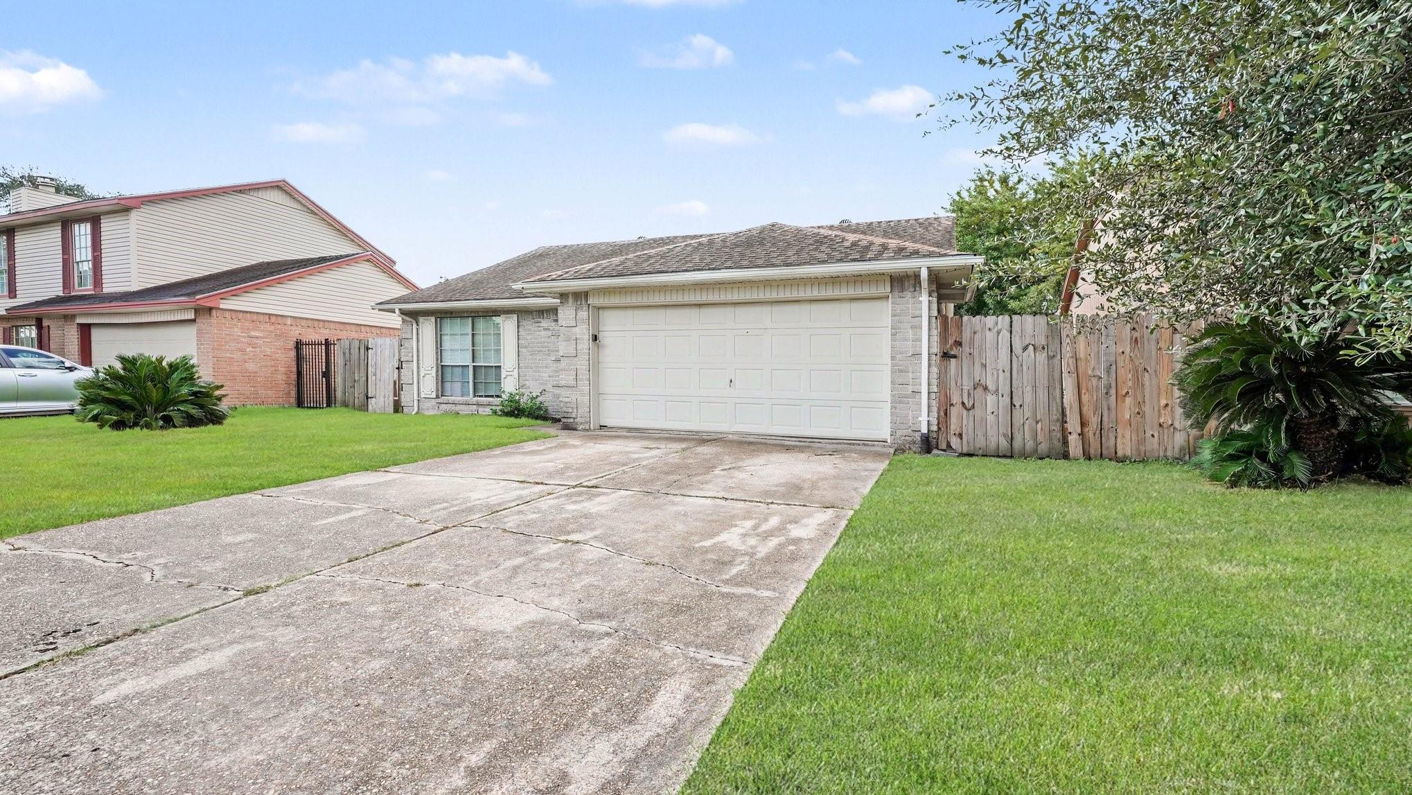 15342 Reigate Lane