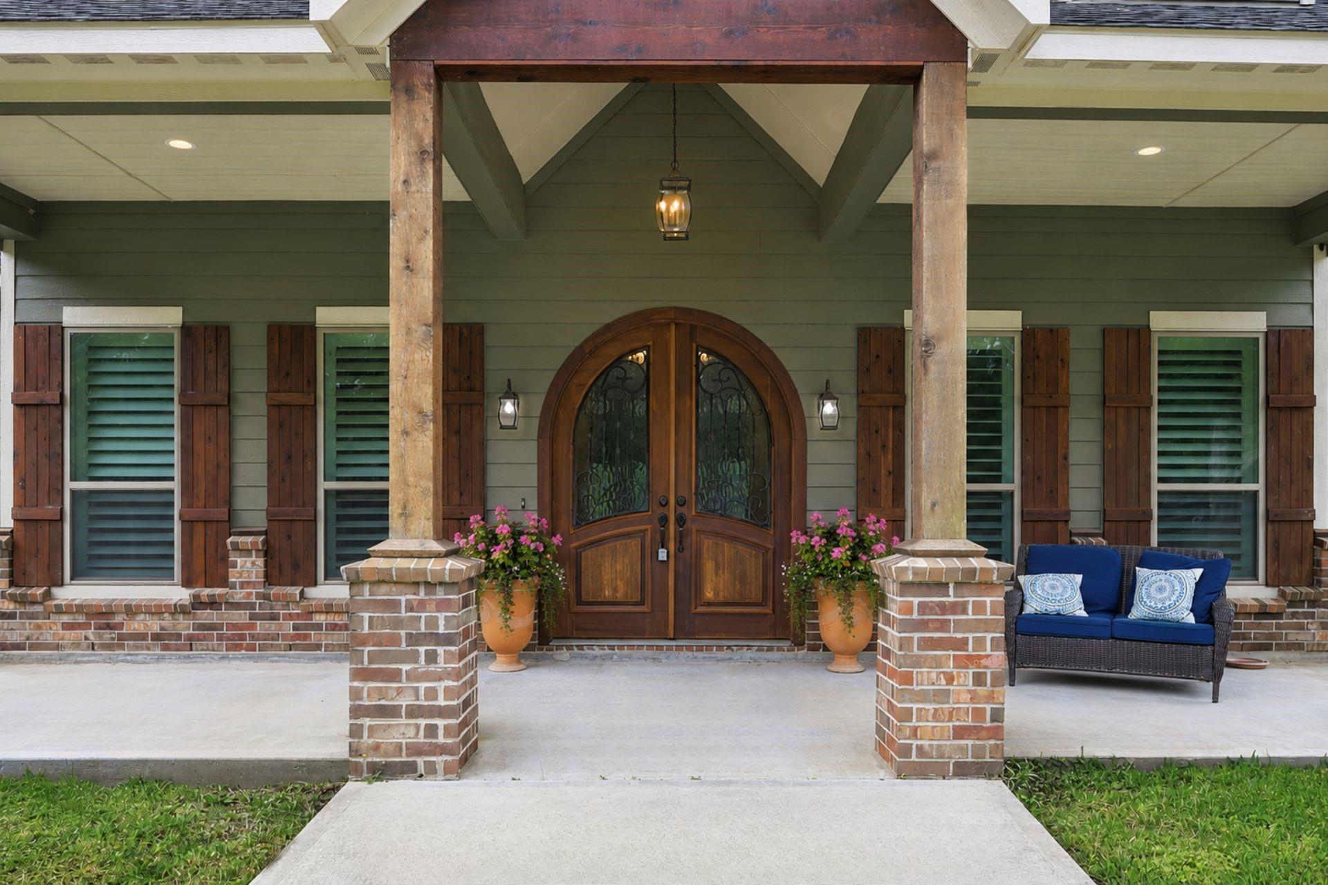 27785 Log Cabin Road