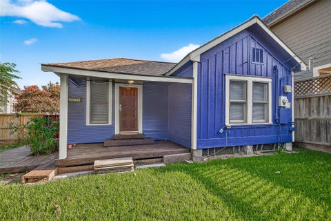 Photo of 5122 Larkin Street, Houston, TX 77007 (MLS # 22741086)