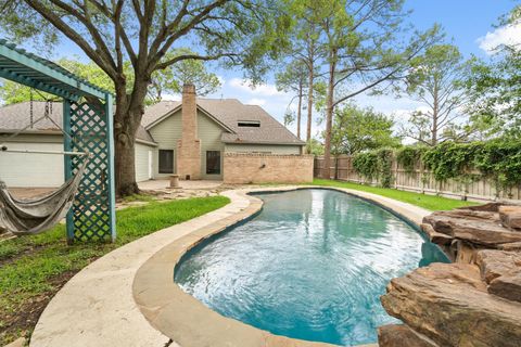 Photo of 20003 Kingsland Boulevard, Katy, TX 77450 (MLS # 18303903)