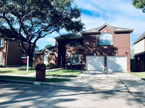 Photo of 5739 Henniker Drive, Houston, TX 77041 (MLS # 17852682)