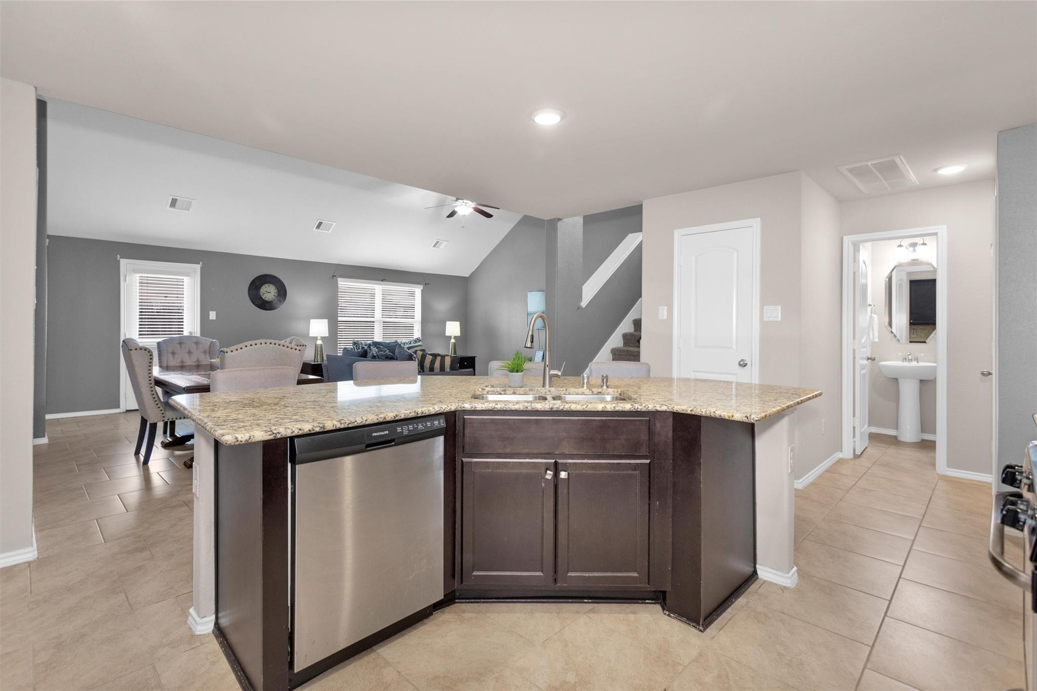 5206 Pointe Spring Crossing