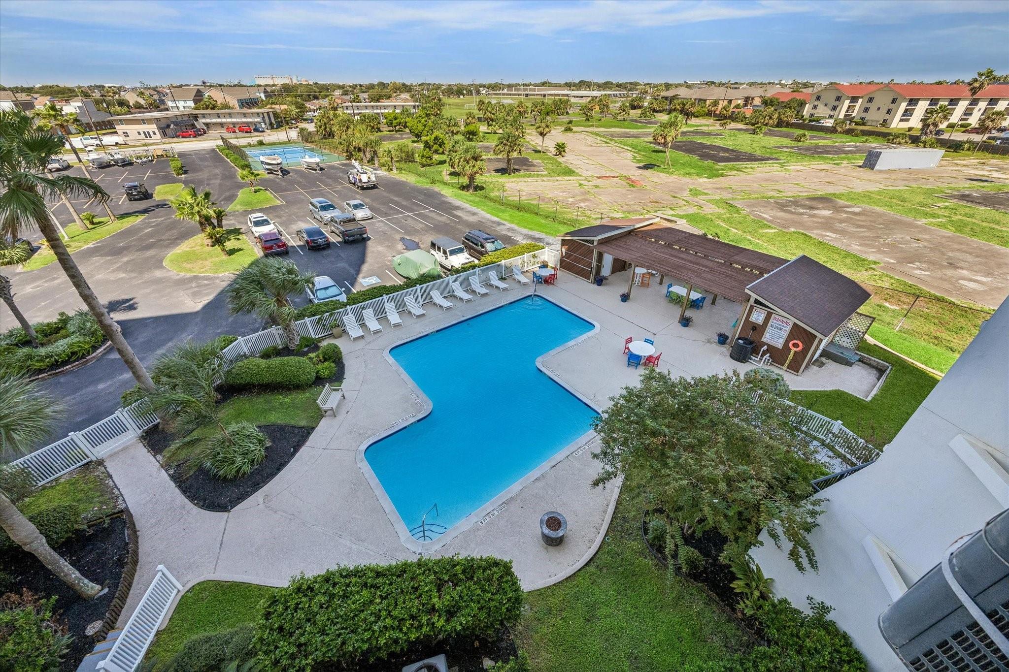 7310 Seawall Boulevard 402