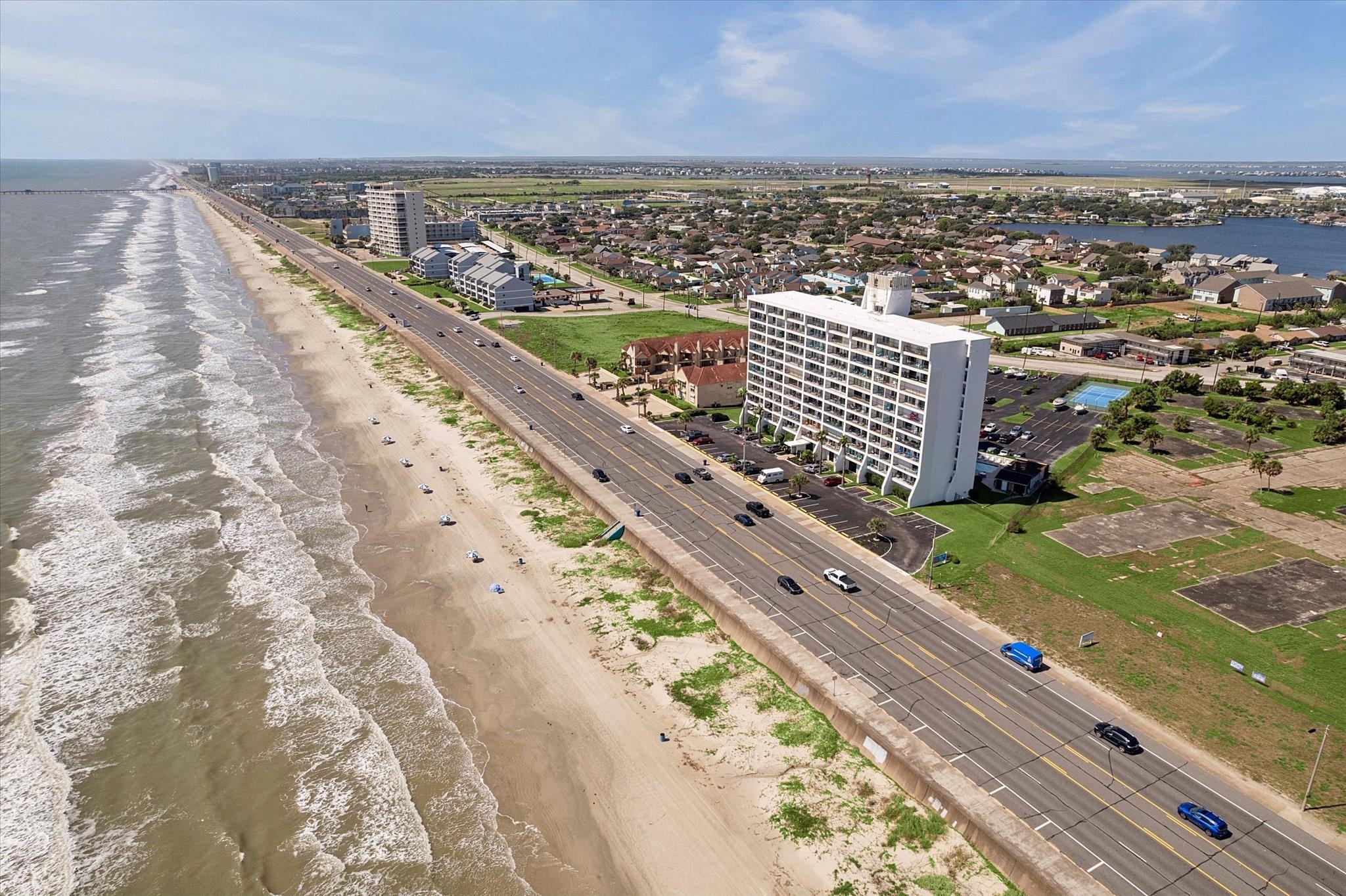 7310 Seawall Boulevard 402