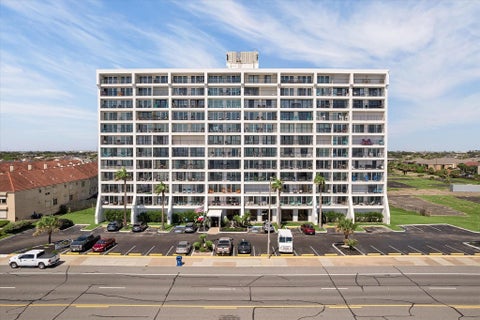 Photo of 7310 Seawall Boulevard #402, Galveston, TX 77551 (MLS # 56341238)