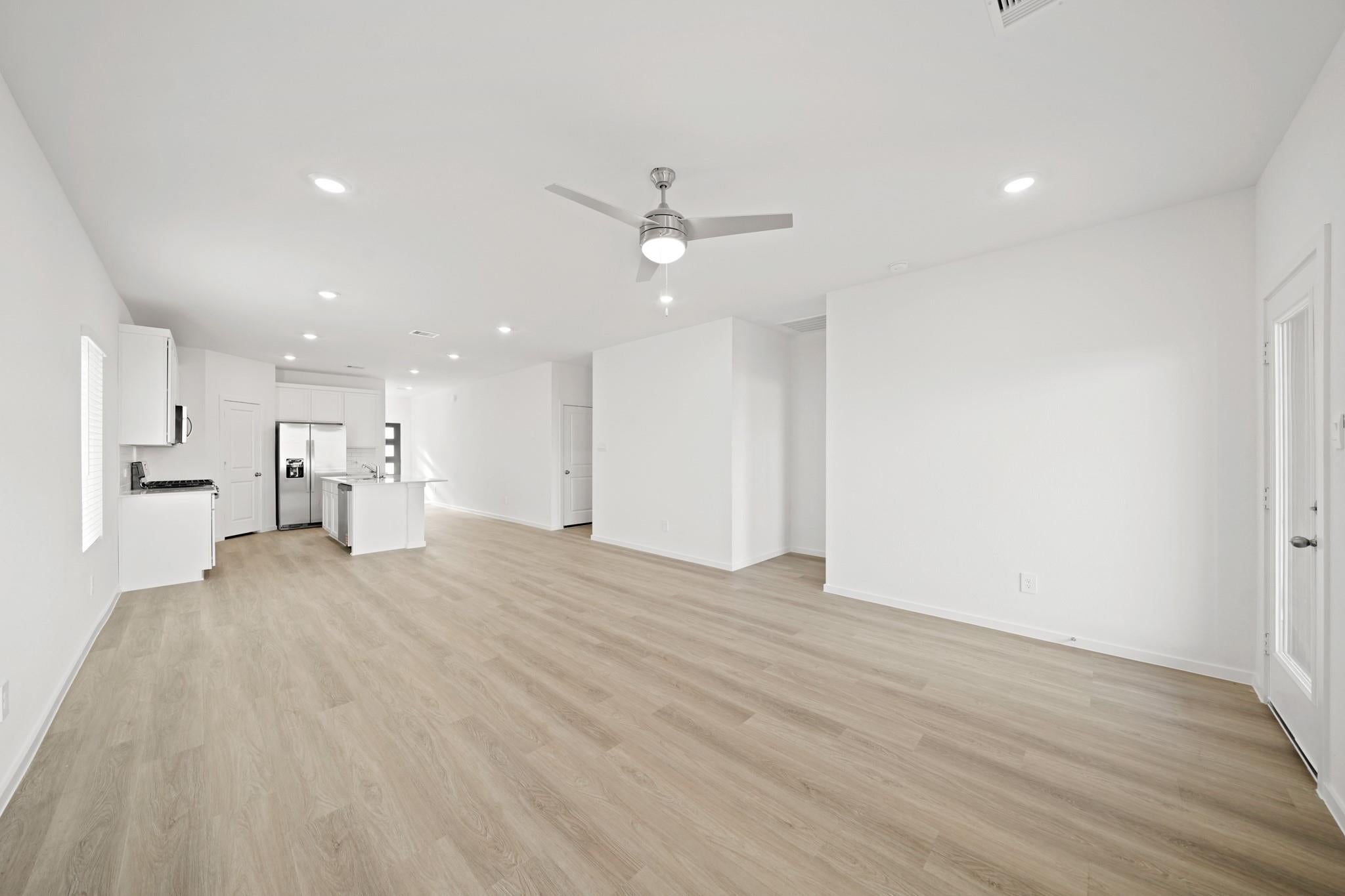 4040 Sun Burst Lane