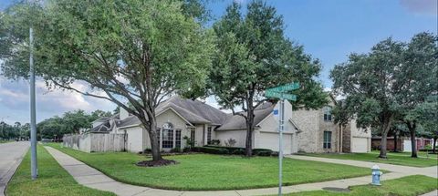 Photo of 9903 Edgewood Manor Court, Tomball, TX 77375 (MLS # 14739552)