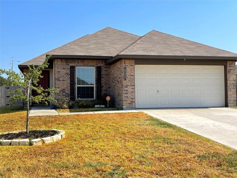 Photo of 832 Mockingbird Street, Navasota, TX 77868 (MLS # 76699260)