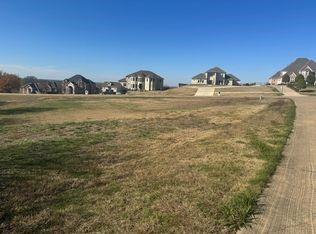 1557 Lake Ridge Parkway