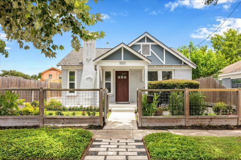 Photo of 5001 Farmer Street, Houston, TX 77020 (MLS # 68847021)
