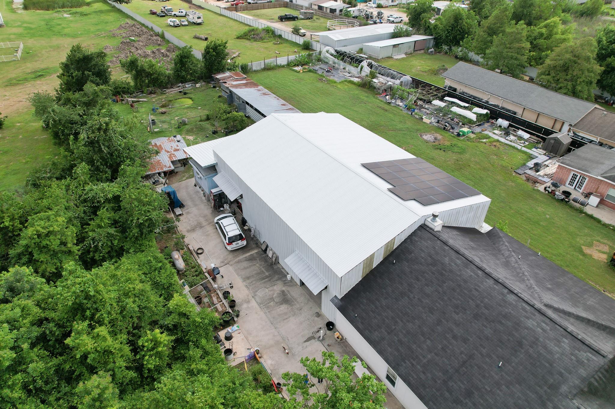 3243 Essie Road