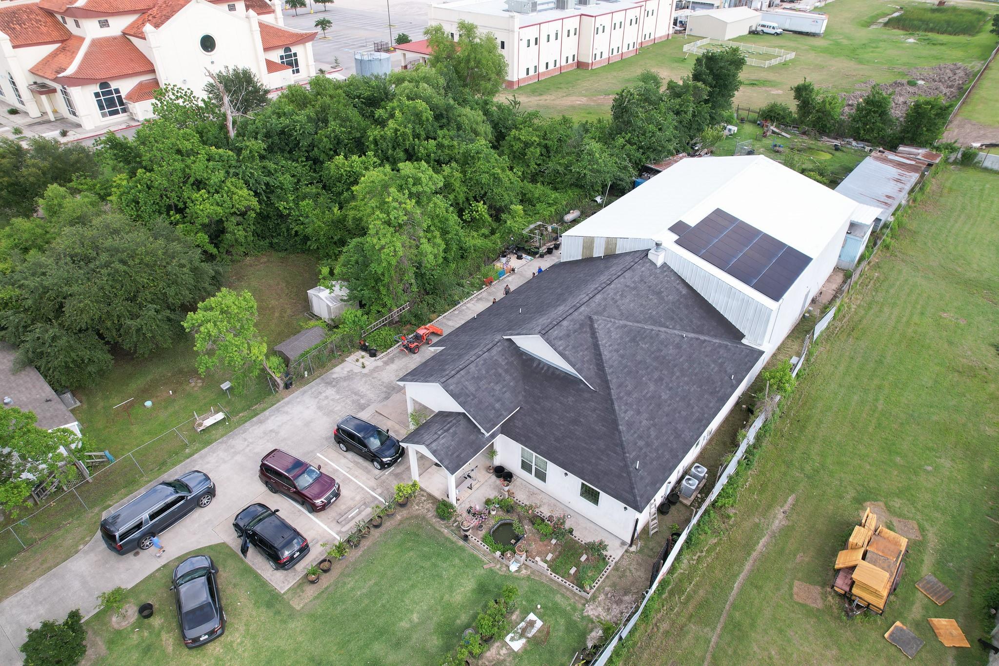 3243 Essie Road