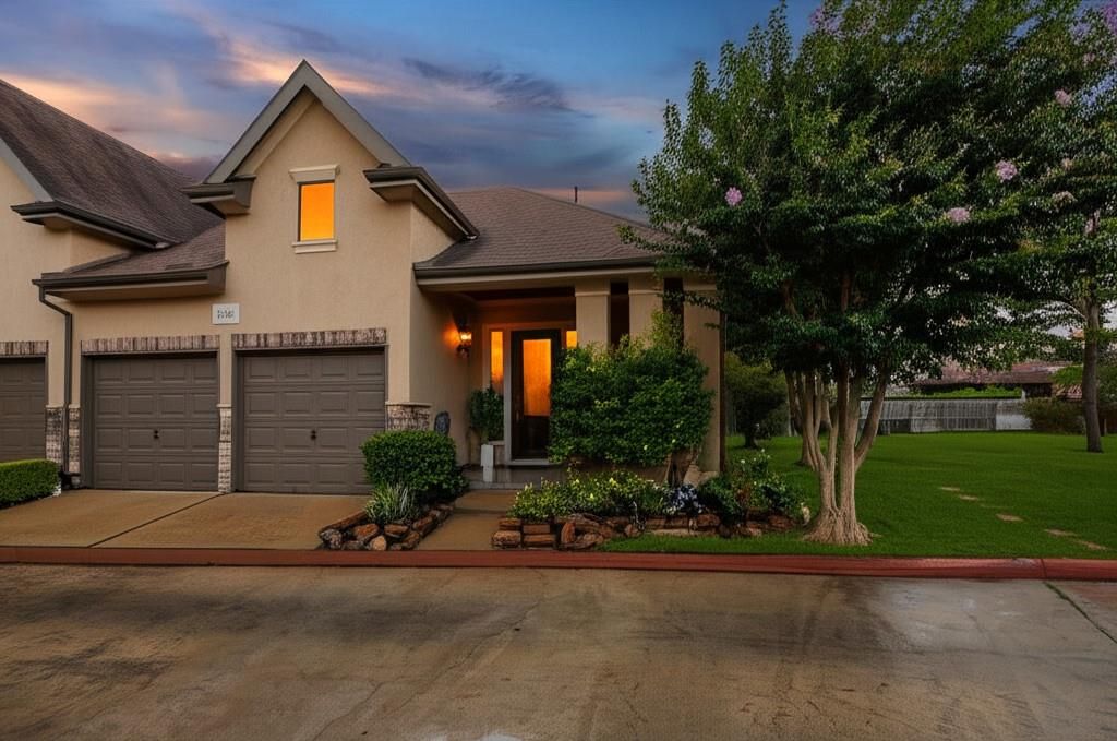 Photo of 2906 Royal Oaks Green, Houston, TX 77082 (MLS # 37775118)