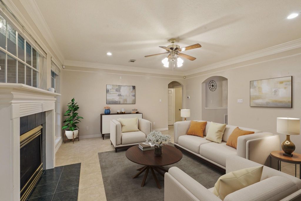 Photo of 12903 Ryaneagles Circle, Houston, TX 77044 (MLS # 25785215)