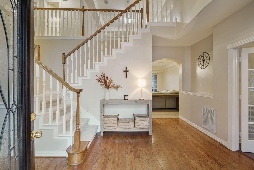 Photo of 12903 Ryaneagles Circle, Houston, TX 77044 (MLS # 25785215)