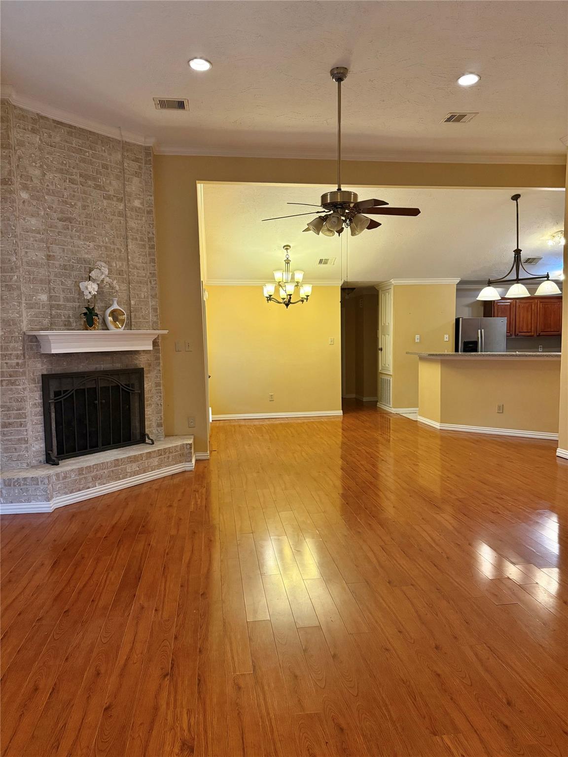 1467 Hunters Park Drive