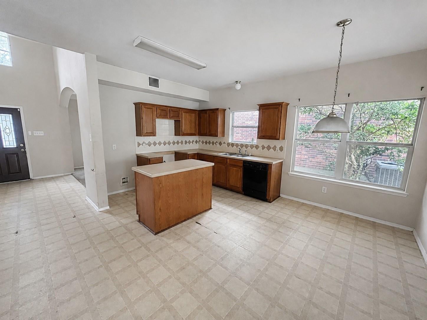 3522 Cactus Creek Drive