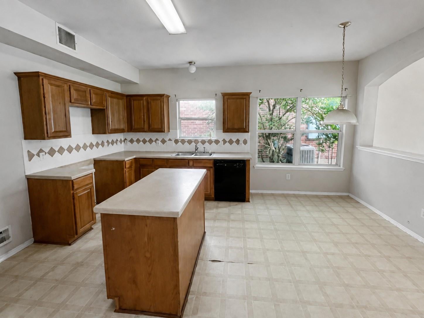 3522 Cactus Creek Drive